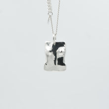 Lade das Bild in den Galerie-Viewer, Sculpture Pendant