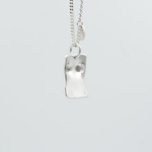 Lade das Bild in den Galerie-Viewer, Sculpture Pendant