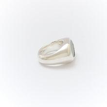 Lade das Bild in den Galerie-Viewer, Jade Table Ring