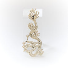 Lade das Bild in den Galerie-Viewer, Dragon Pendant