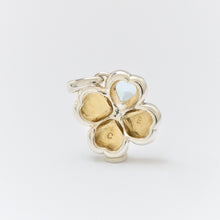 Lade das Bild in den Galerie-Viewer, Topas Four-leaf Clover Pendant