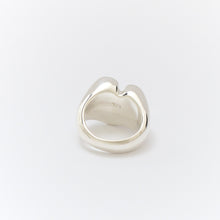 Lade das Bild in den Galerie-Viewer, Chunky Heart Ring