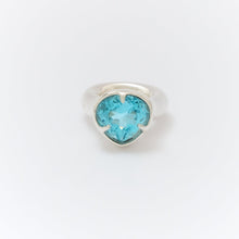 Lade das Bild in den Galerie-Viewer, Chunky Topaz Ring
